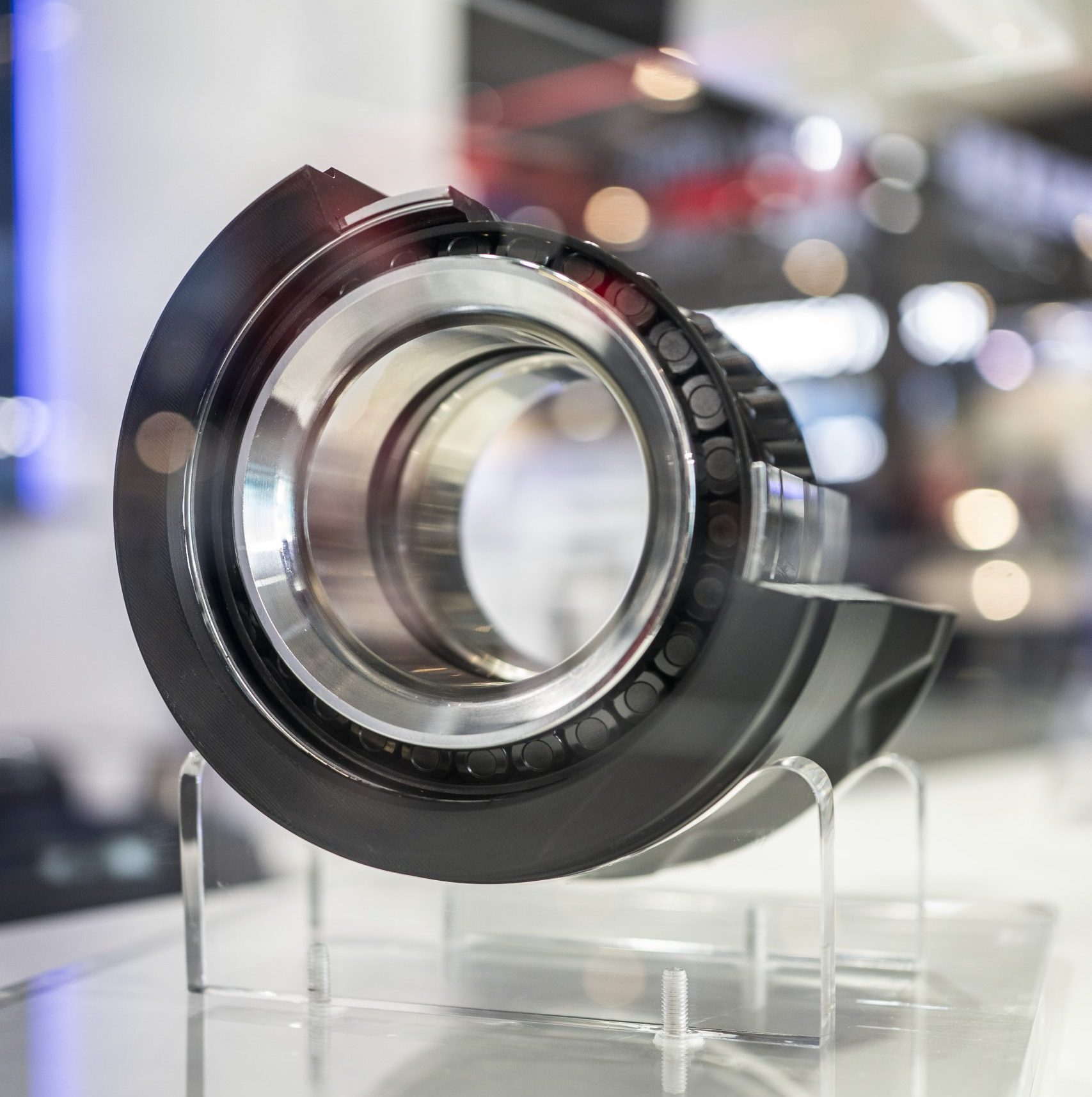 Fersa presenta la tercera generación de sus bujes de rueda Fuel Efficient en IAA Transportation, en Hannover
